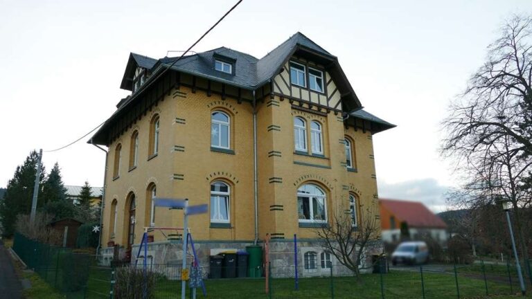 Haus unten
