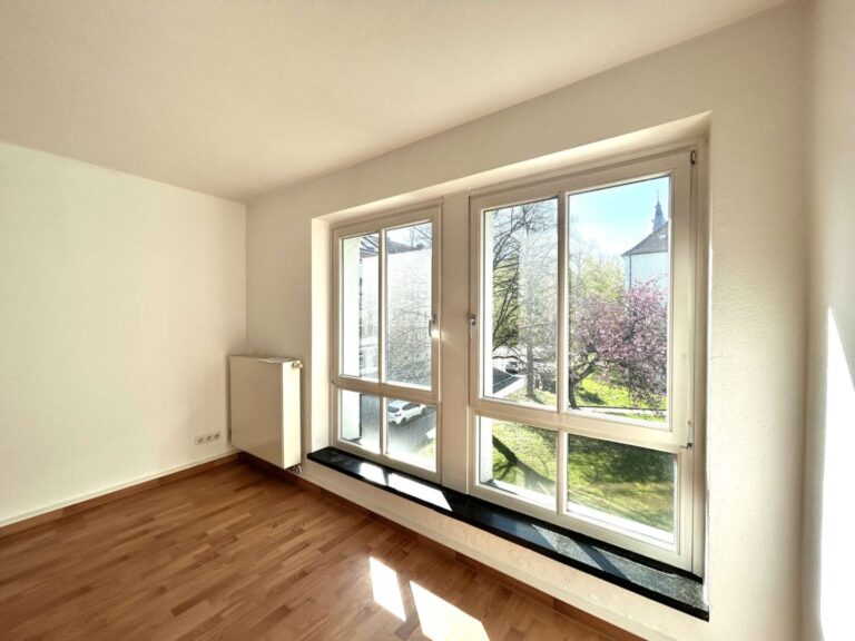 Wohnzimmer / Fensterfront