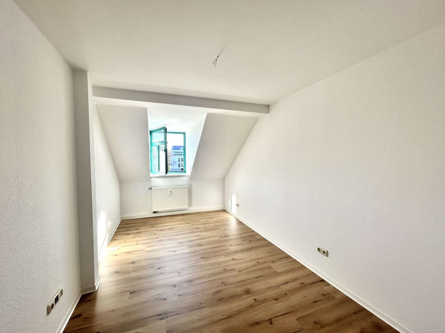 Kinder-/Arbeitszimmer