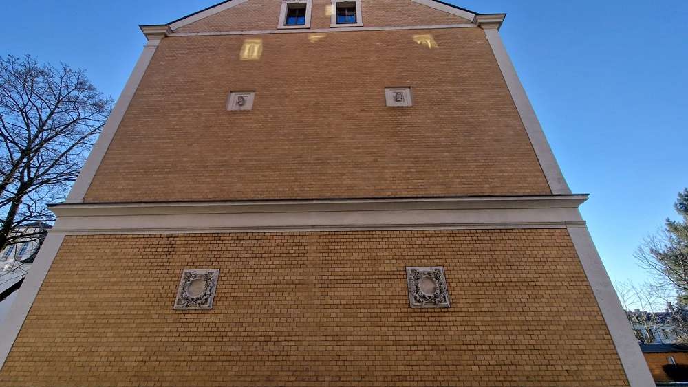 Haus seitlich