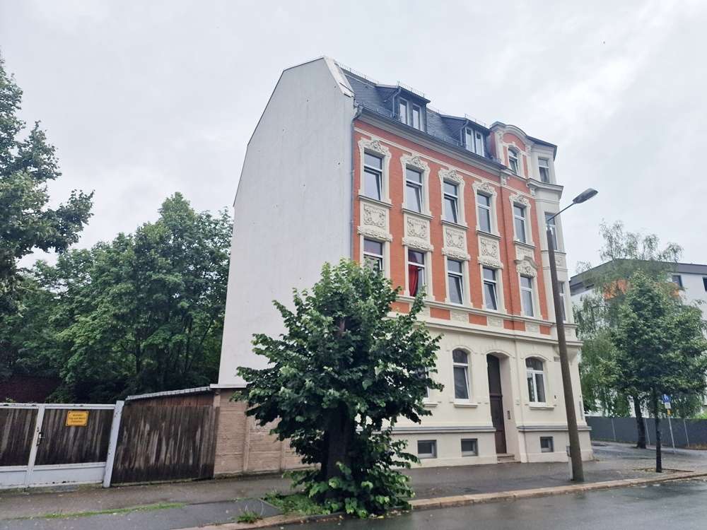 Haus seitlich links